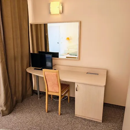 Apartment Private In Berlin Park Warna